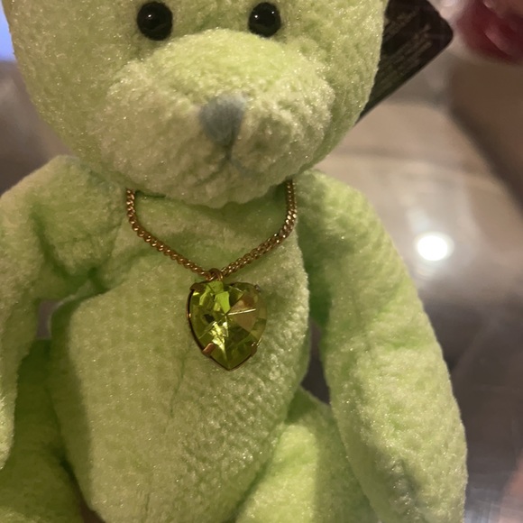 August bear of the month faux  Peridot  Russ NWT - Picture 3 of 6